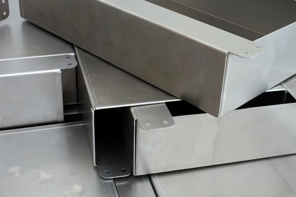 sheet metal tabs and slots