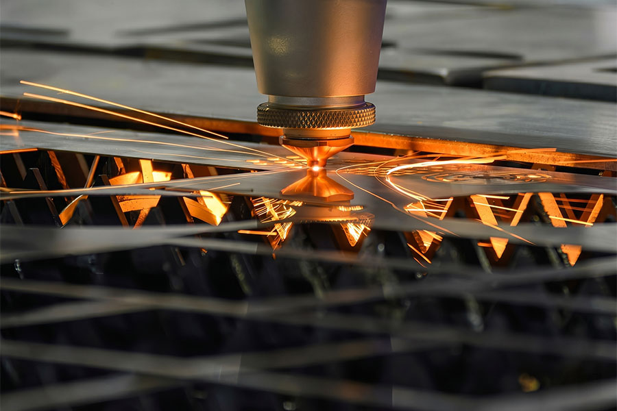 CNC fiber laser cutting precision