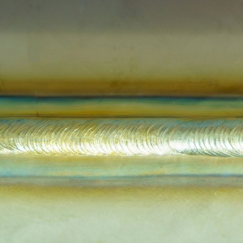 Continuous, leak-tight TIG weld seam on an aluminum enclosure