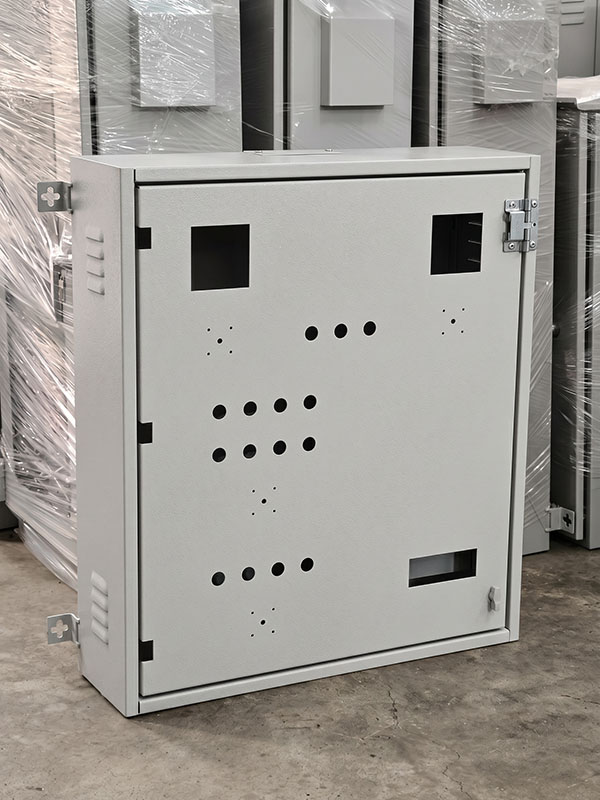 Armarios para PLC a medida | NEMA 4X Listo para cablear | ShincoFab