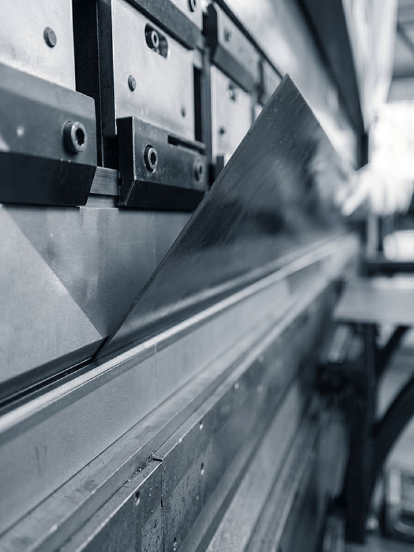High-precision CNC sheet metal bending and fabrication equipment