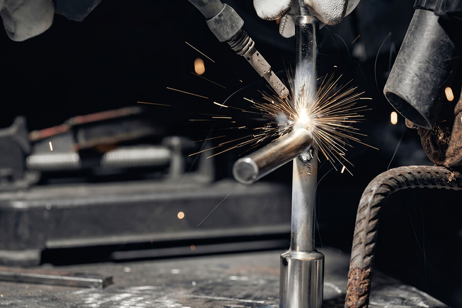 MIG welding on metal joints